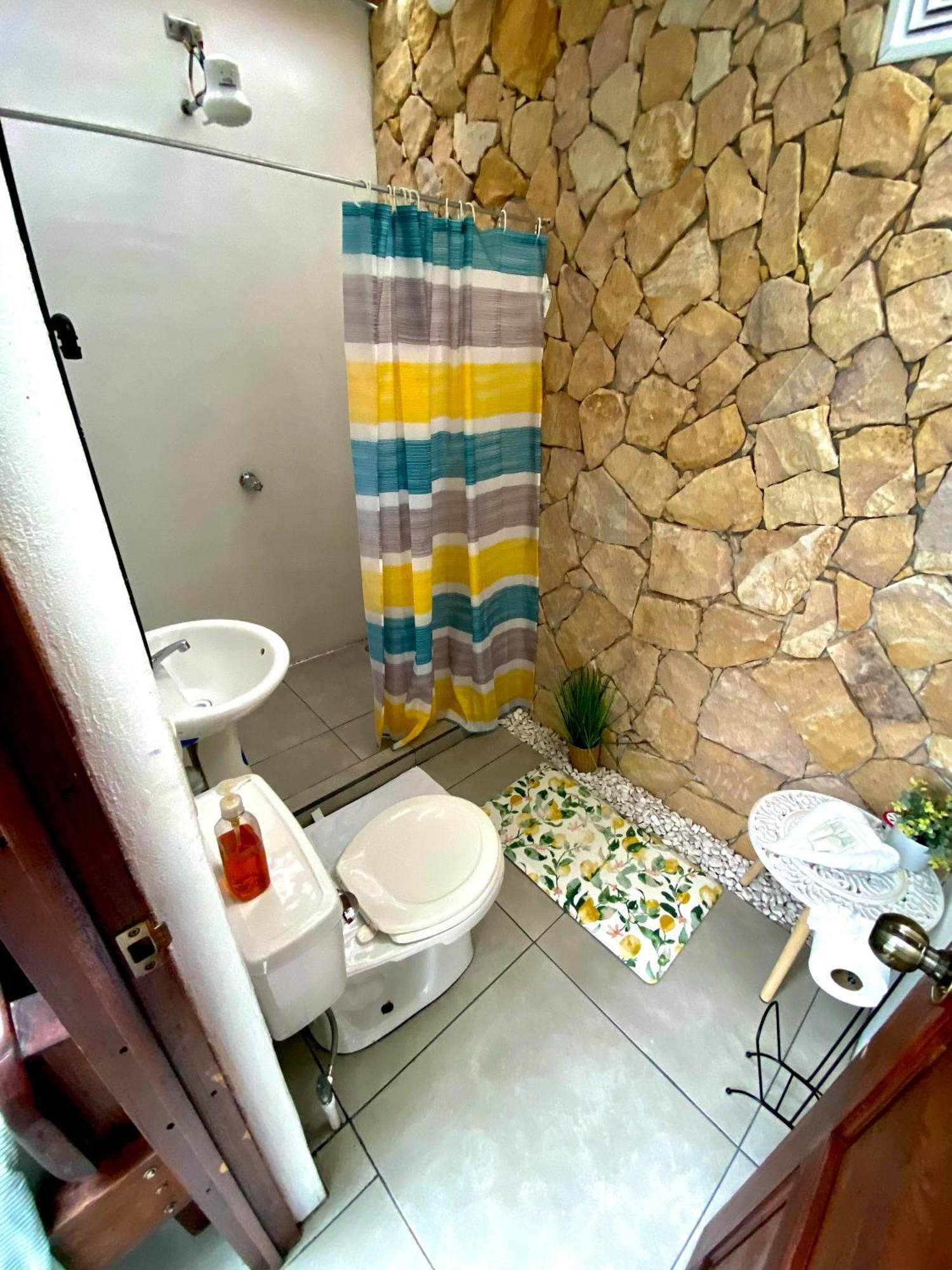 Mali'S House Hotel La Fortuna Buitenkant foto